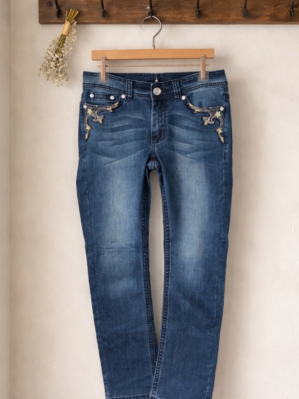 Reba Rhinestone Embellished Jeans Size 4 Western Style Bling Pockets - Picture 7 of 14